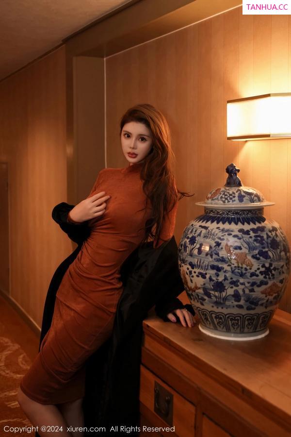 鱼儿  [XiuRen]高清写真图 2024.02.28 No.8148 Yuki鱼儿 黑丝美腿第3张图片
